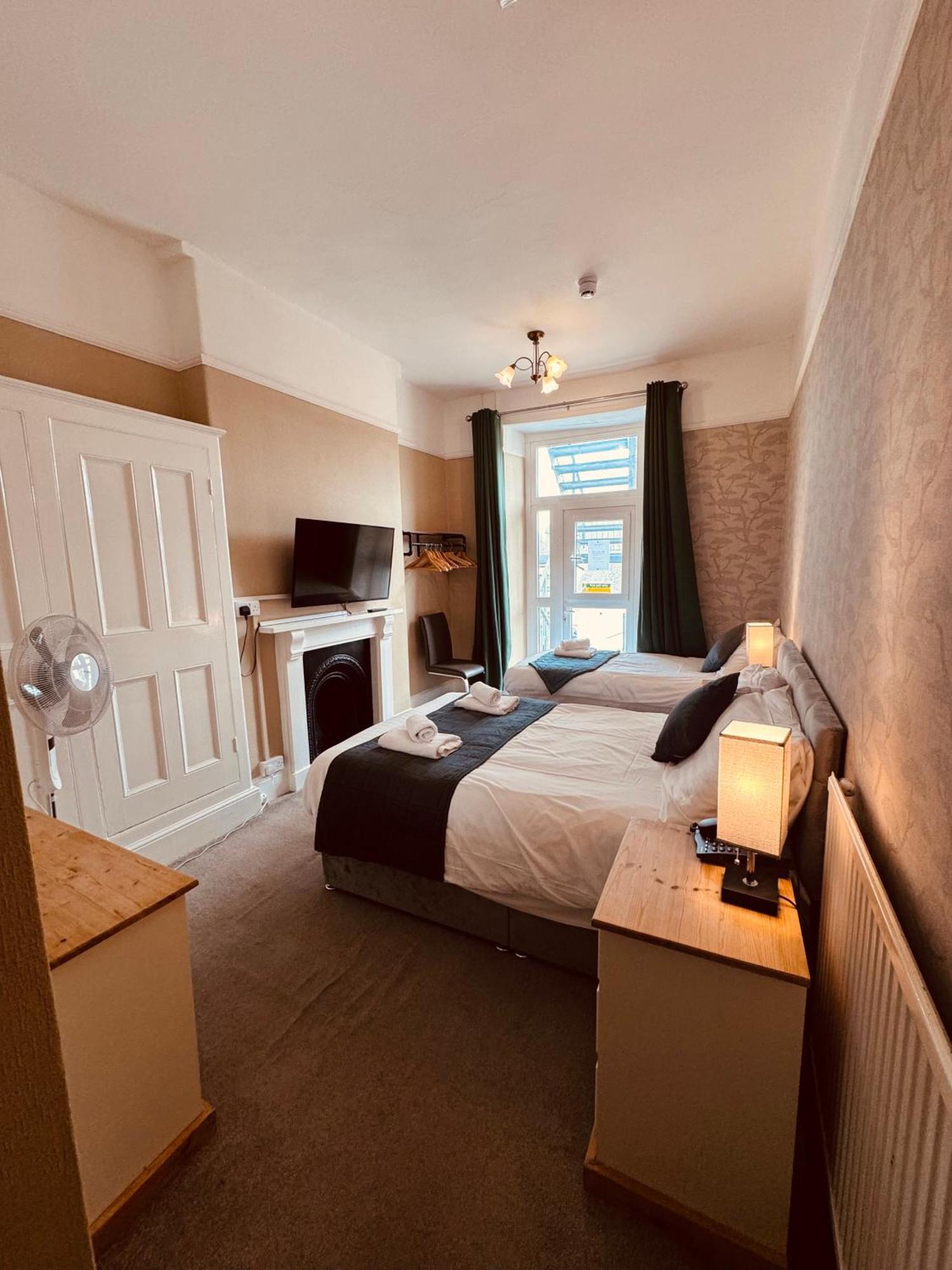 The Central Hotel Llandudno Eksteriør billede